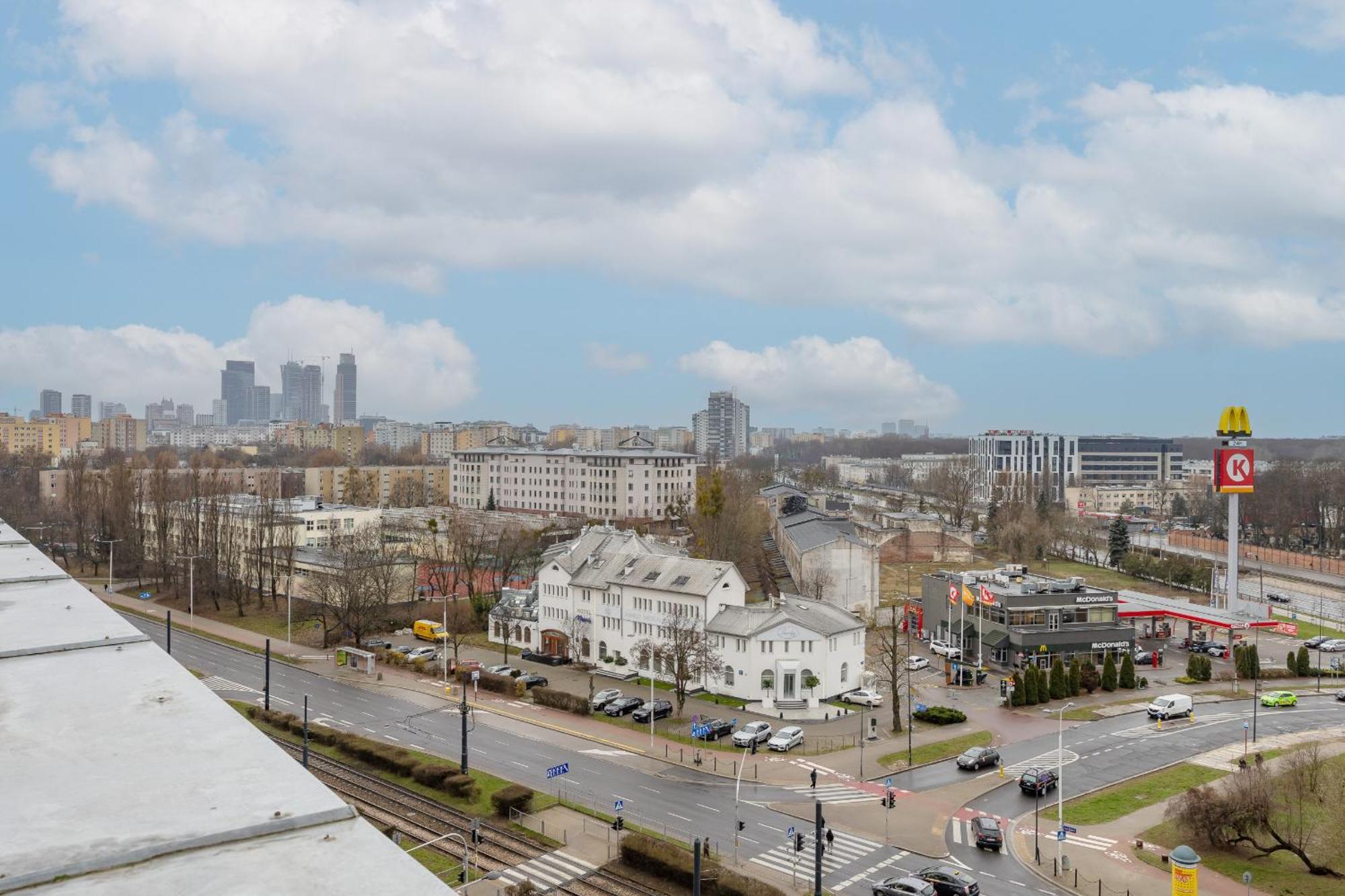 Apartament Floral With Balcony Near Gdanska By Renters Warszawa