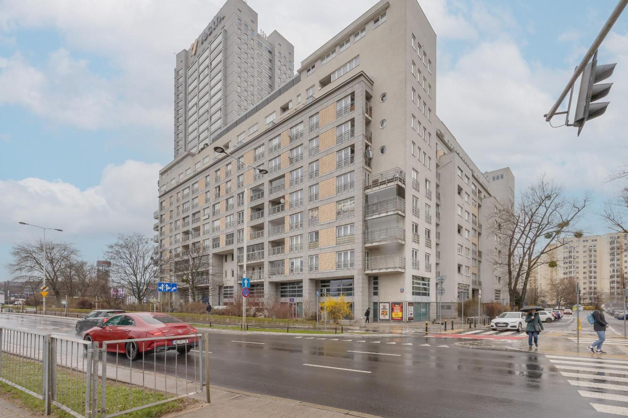 Floral With Balcony Near Gdanska By Renters Apartament *